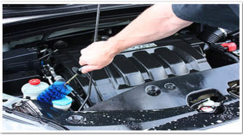 How Important is an Oil Change in Grand Junction CO?