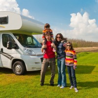 Three Important Tips on How to Tow Travel Trailers in Des Moines Safely