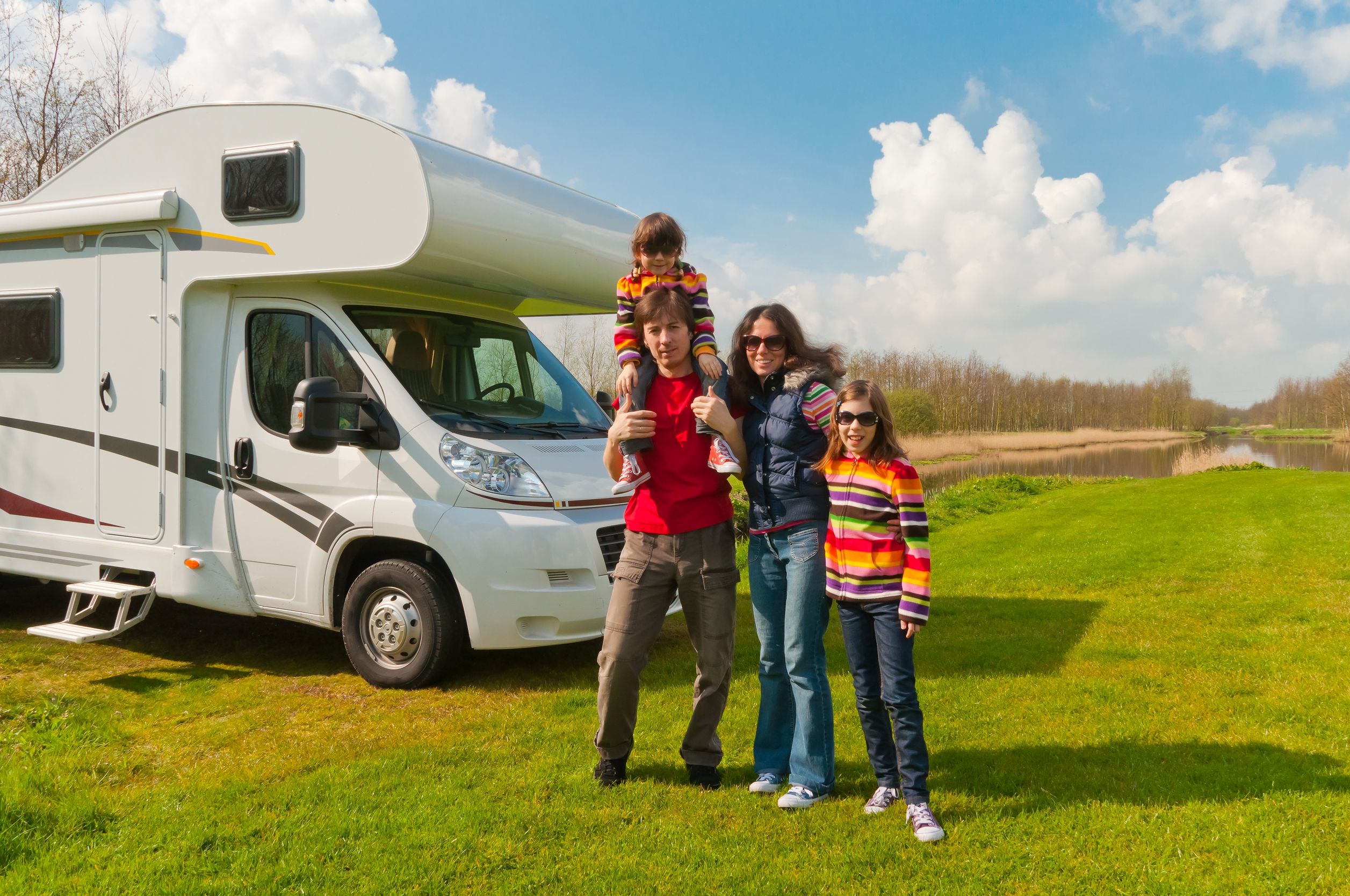 Three Important Tips on How to Tow Travel Trailers in Des Moines Safely