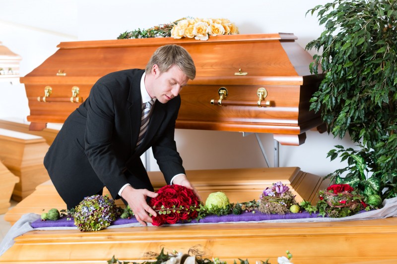 Start Planning Your Funeral Program in Parkville Today