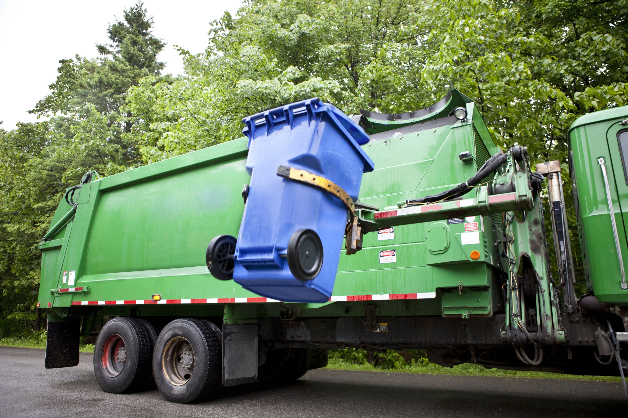 Preparing For Trash Removal Service in Nassau County NY