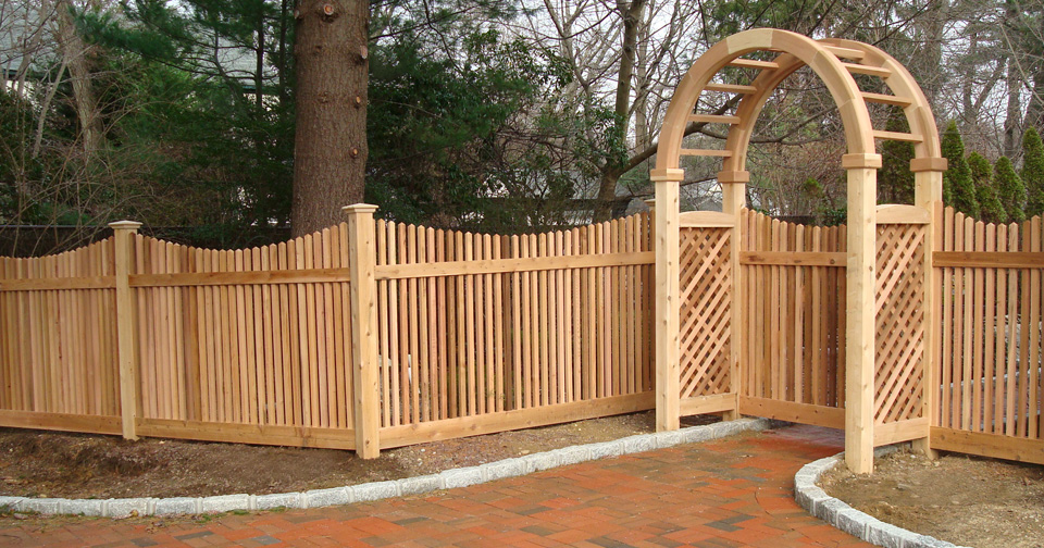 Tips For Choosing Fence Materials From Fencing Suppliers In Nassau County