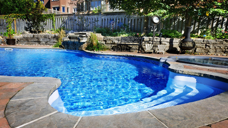 What To Think About When Getting Custom Swimming Pools In Tampa