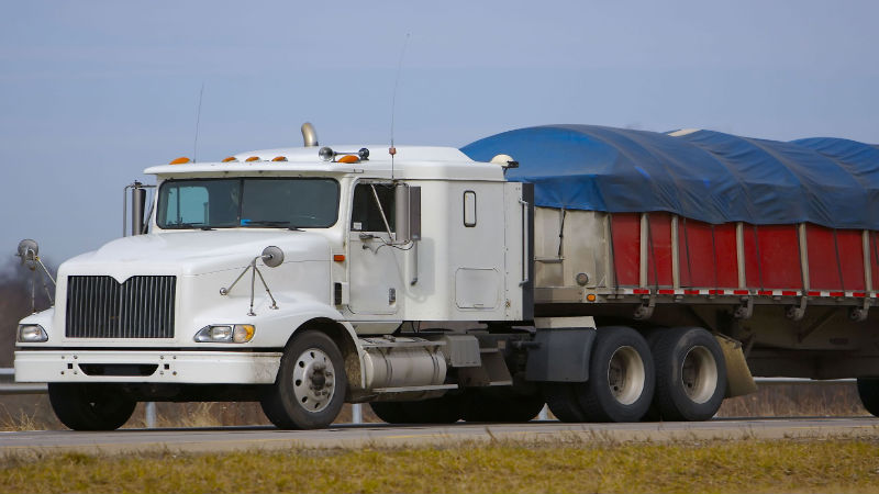Determining the Best Trucking Companies to Work For