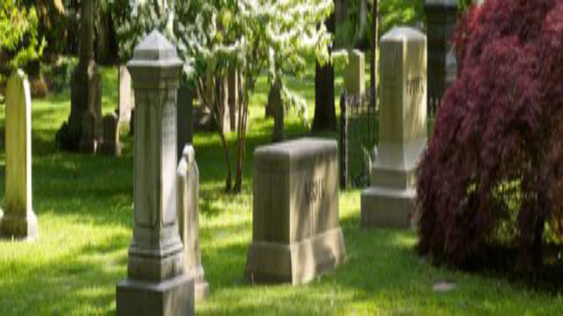 How to Choose Headstones in CT